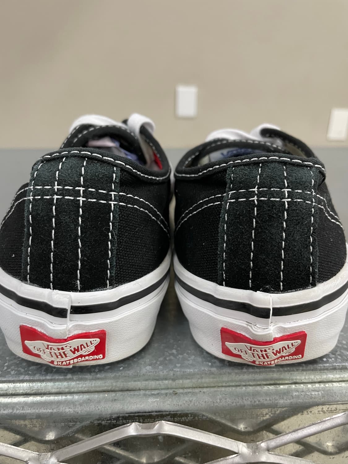 반스 어센틱 스케이트 블랙 화이트 230 (gr-4471) 상품이미지9