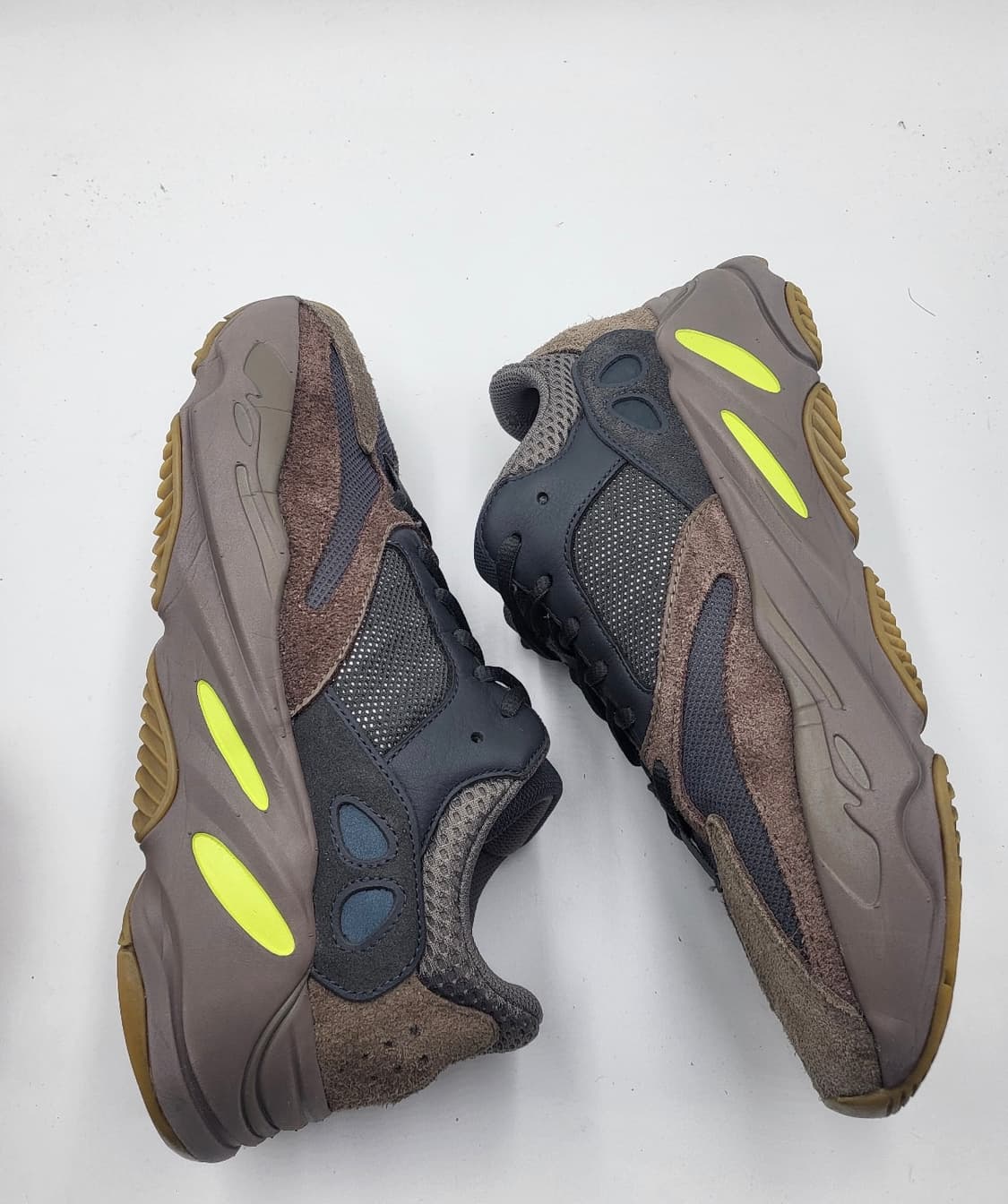 이지부스트 700 v1 모브 265 솔닷케어 완료 상품이미지3