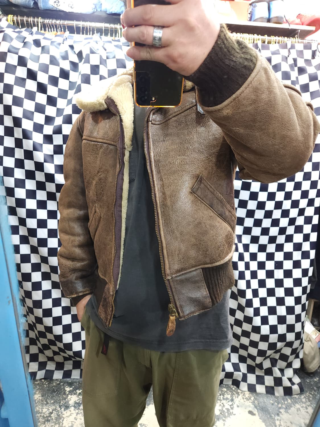 아비렉스 80s B6 양가죽 항공 무스탕 점퍼
​
 상품이미지9