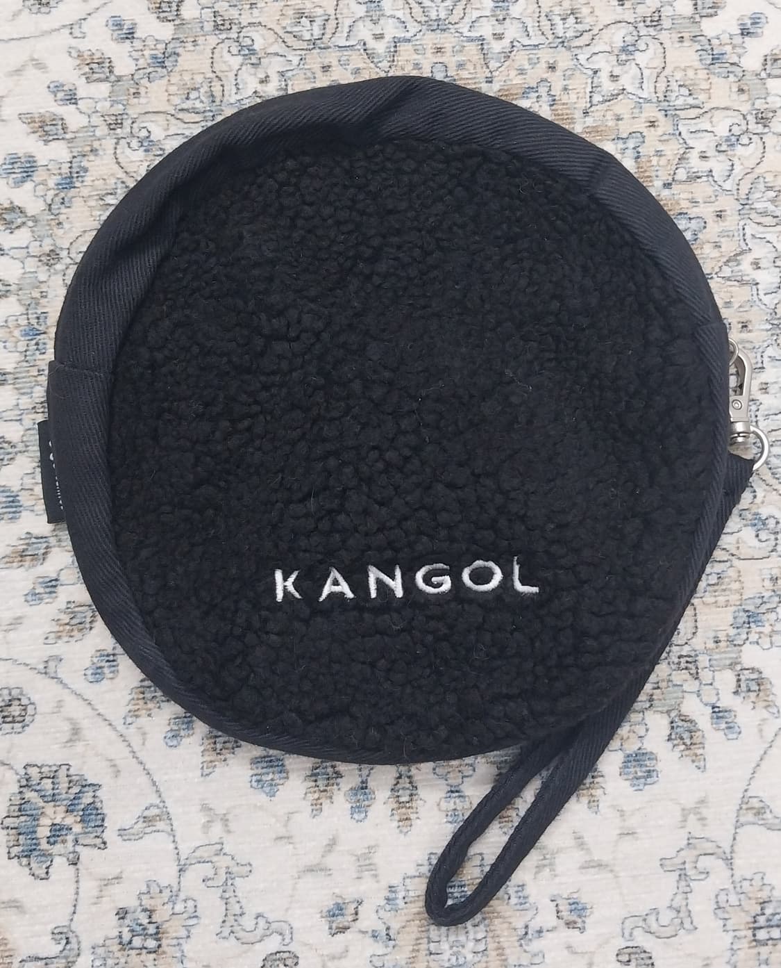 캉골 블랙 뽀글이 파우치백 상품이미지2