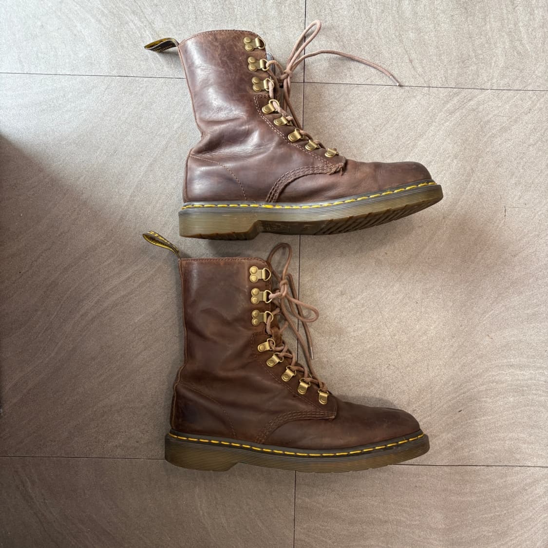 닥터마틴 aw009 브라운 부츠 상품이미지6