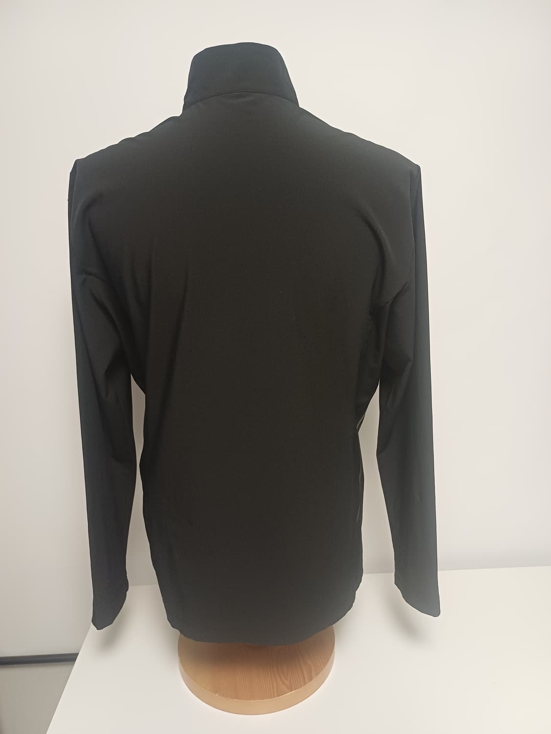 [L/100] 아식스 모션드라이 테크니컬 트랙탑 (블랙) 상품이미지3