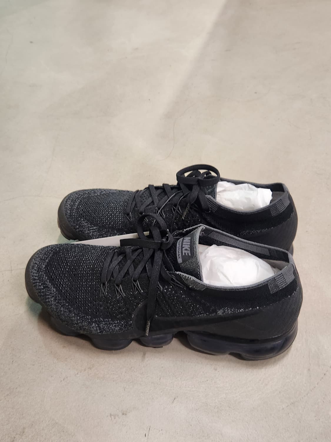 나이키 에어 베이퍼맥스 플라이니트2 트리플 블랙 상품이미지4