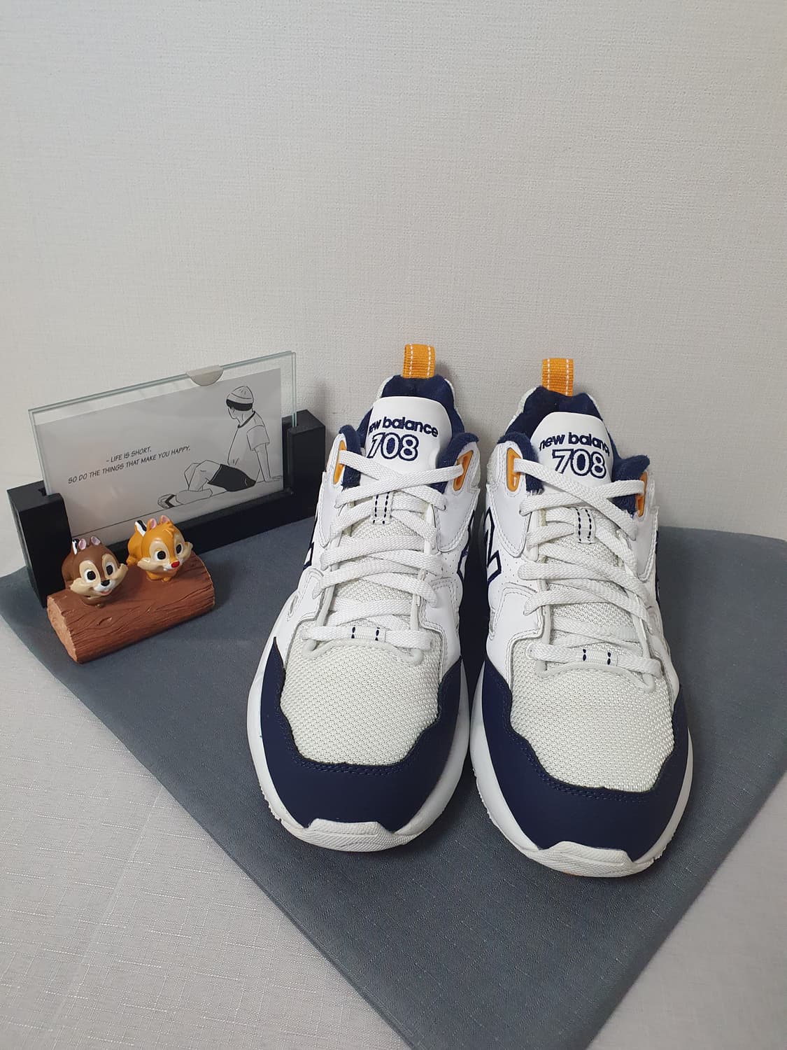 무료배송 / 뉴발란스 708 어글리 운동화 / 275m 상품이미지3