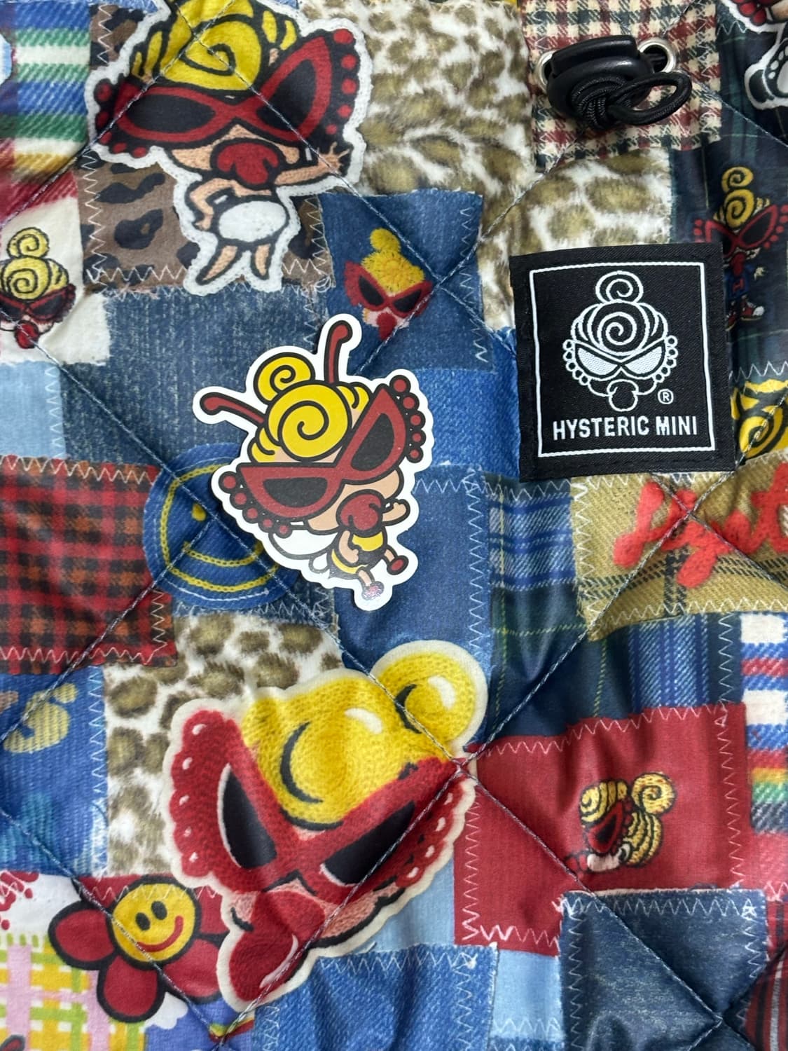 (스티커⭕️) 히스테릭미니 빅 퍼프 숄더 백 상품이미지9