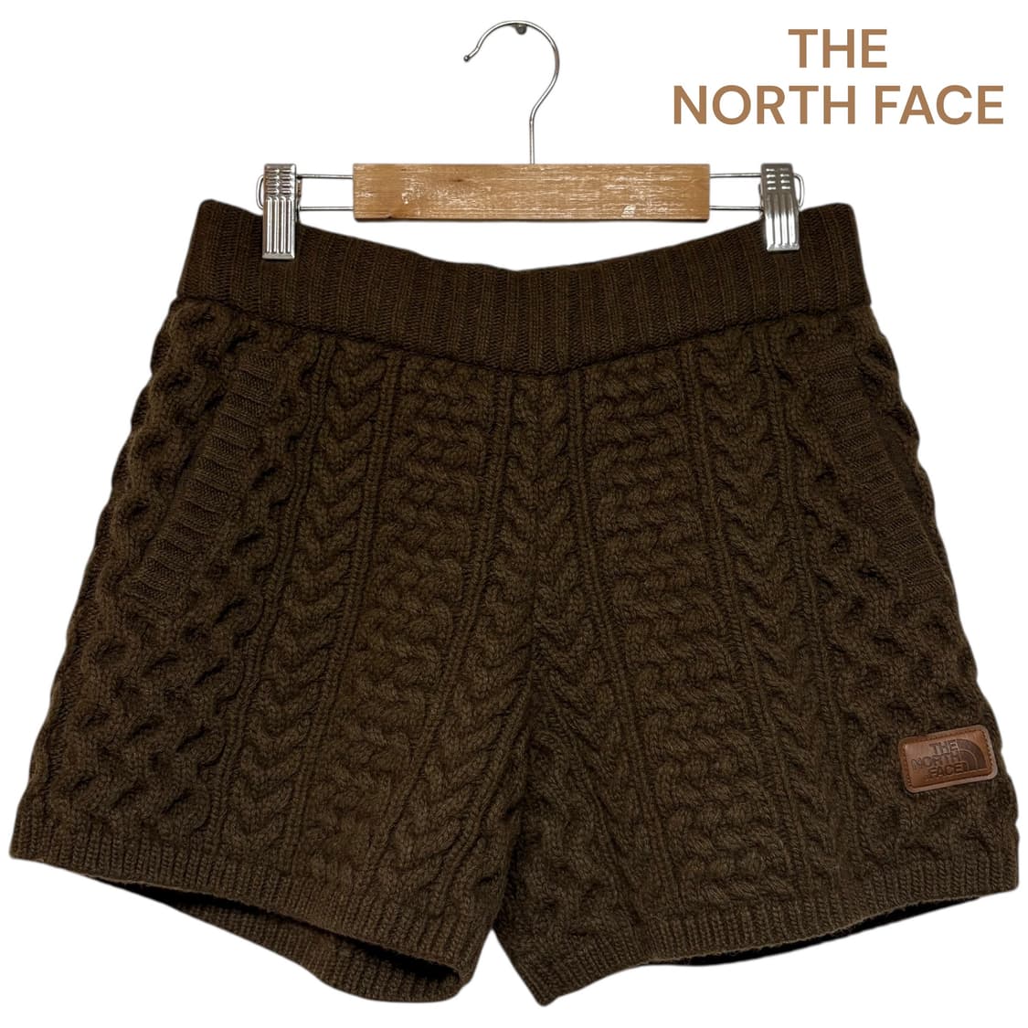 3658 노스페이스 브라운 꽈베기 니트 반바지 상품이미지1