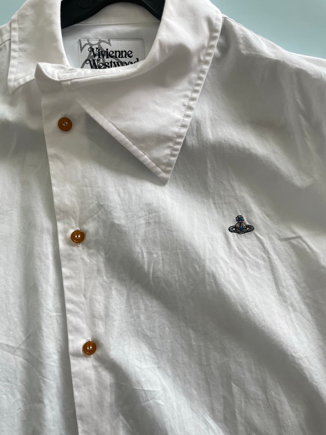 비비안웨스트우드 화이트 셔츠 상품이미지4