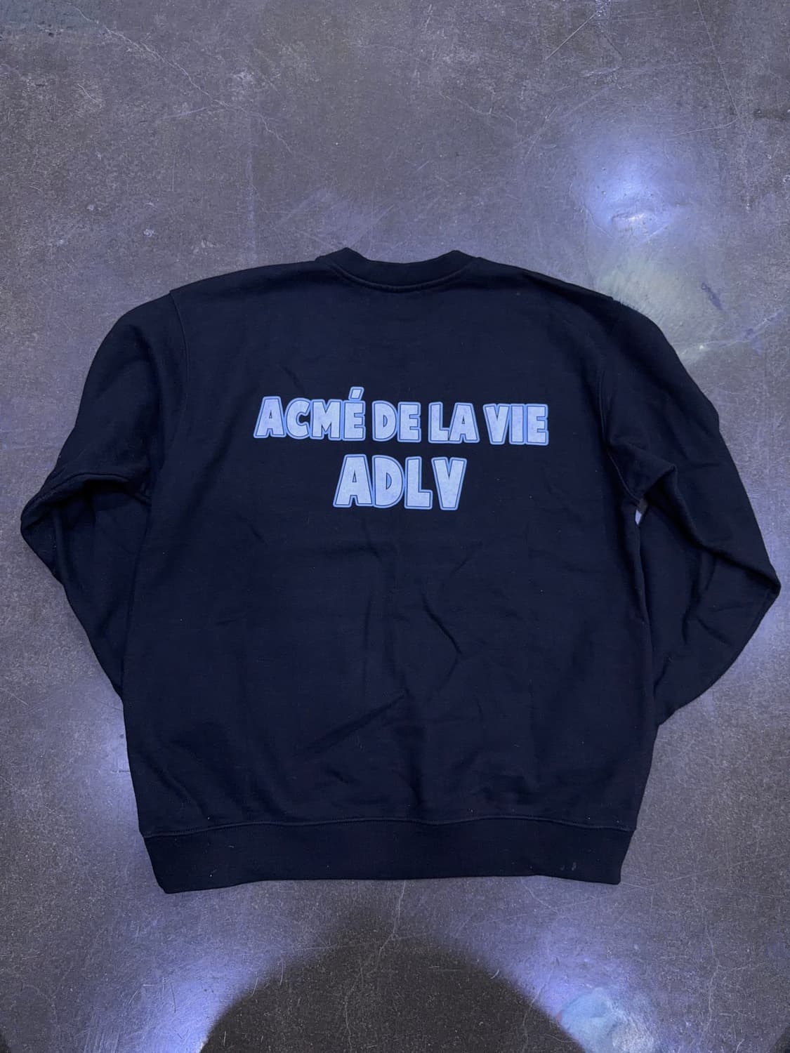 아크메드라비 x 심슨 가족 매기 오브 리버티 맨투맨 블랙 1 상품이미지2