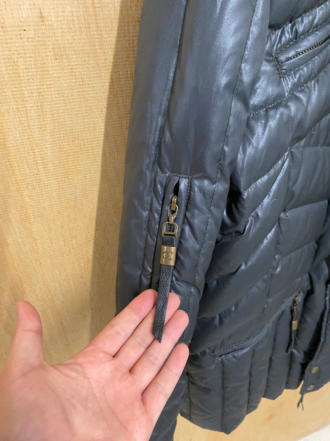 JUST CAVALLI y2k down parka 울프죠 다운 패딩 파카 상품이미지6