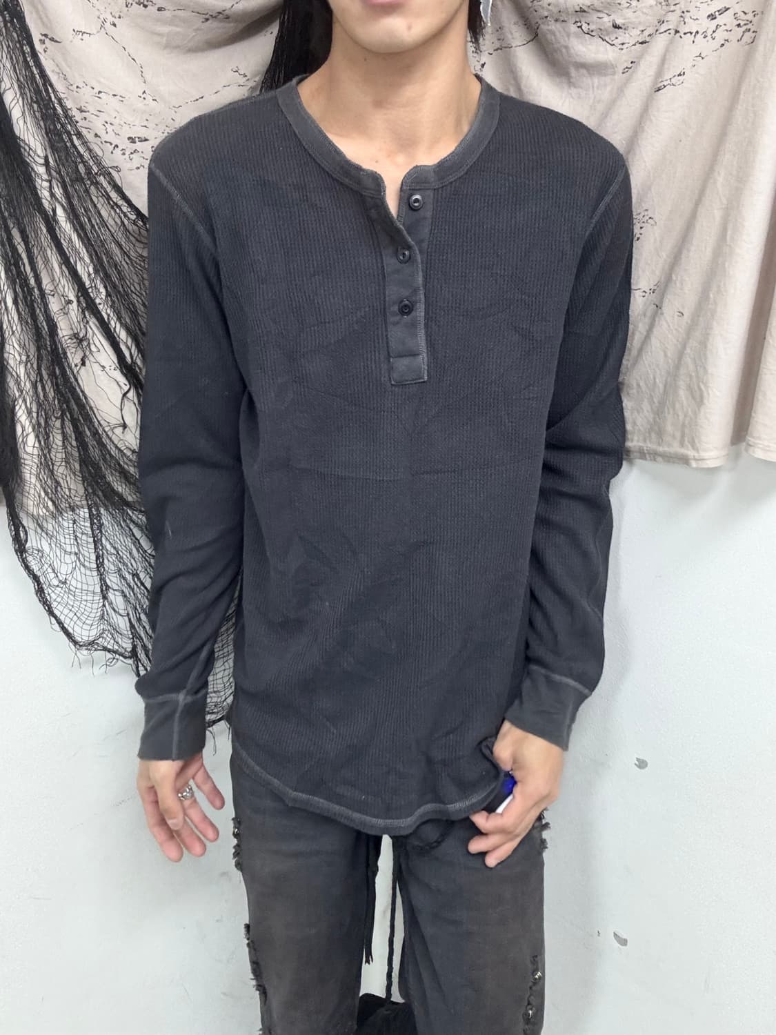 Loose-Fit Deep Grey Sleeve 상품이미지1