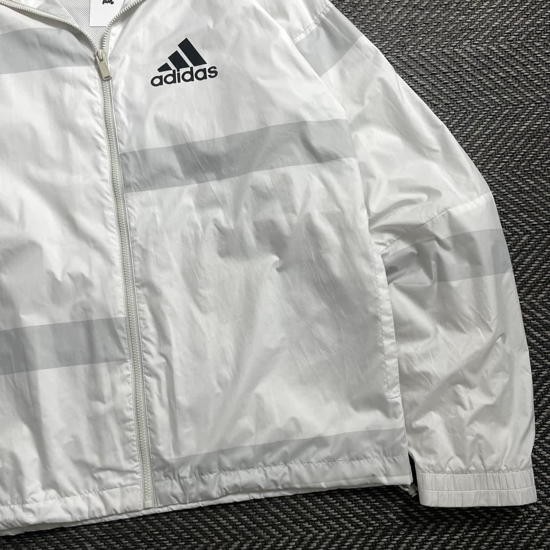 아디다스 디테일 박시핏 나일론 우븐 바람막이 o 4168 상품이미지2