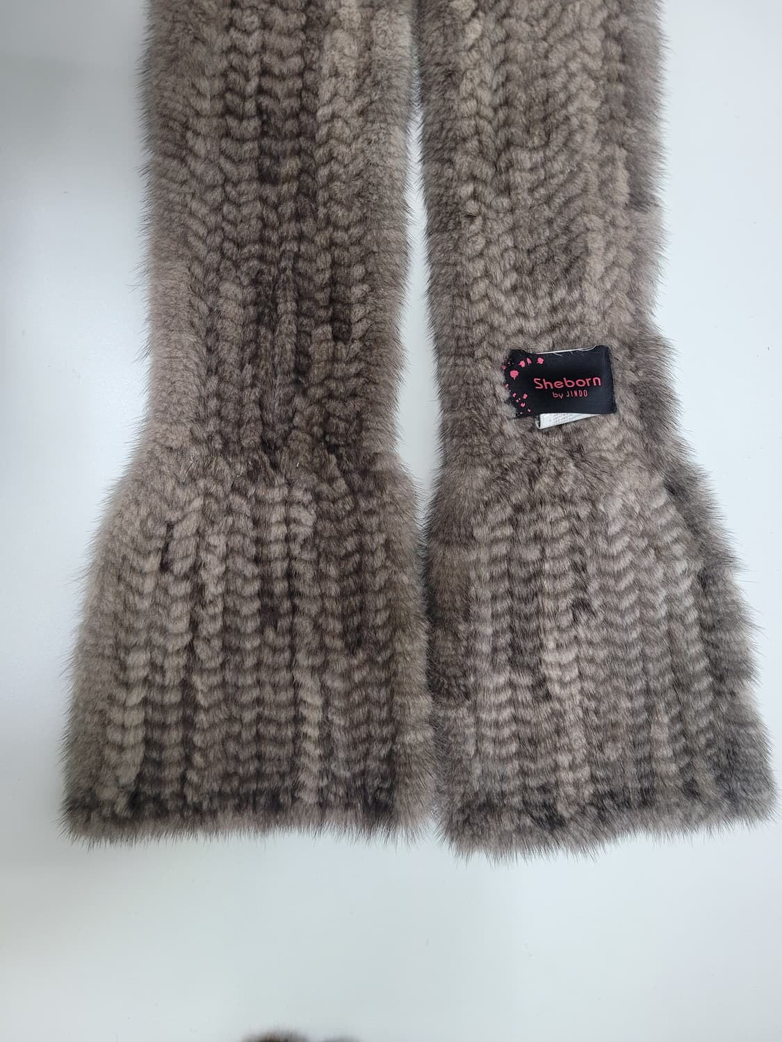 JINDO Sheborn 진도 쉬본 밍크 머플러 / 총장 168 상품이미지4