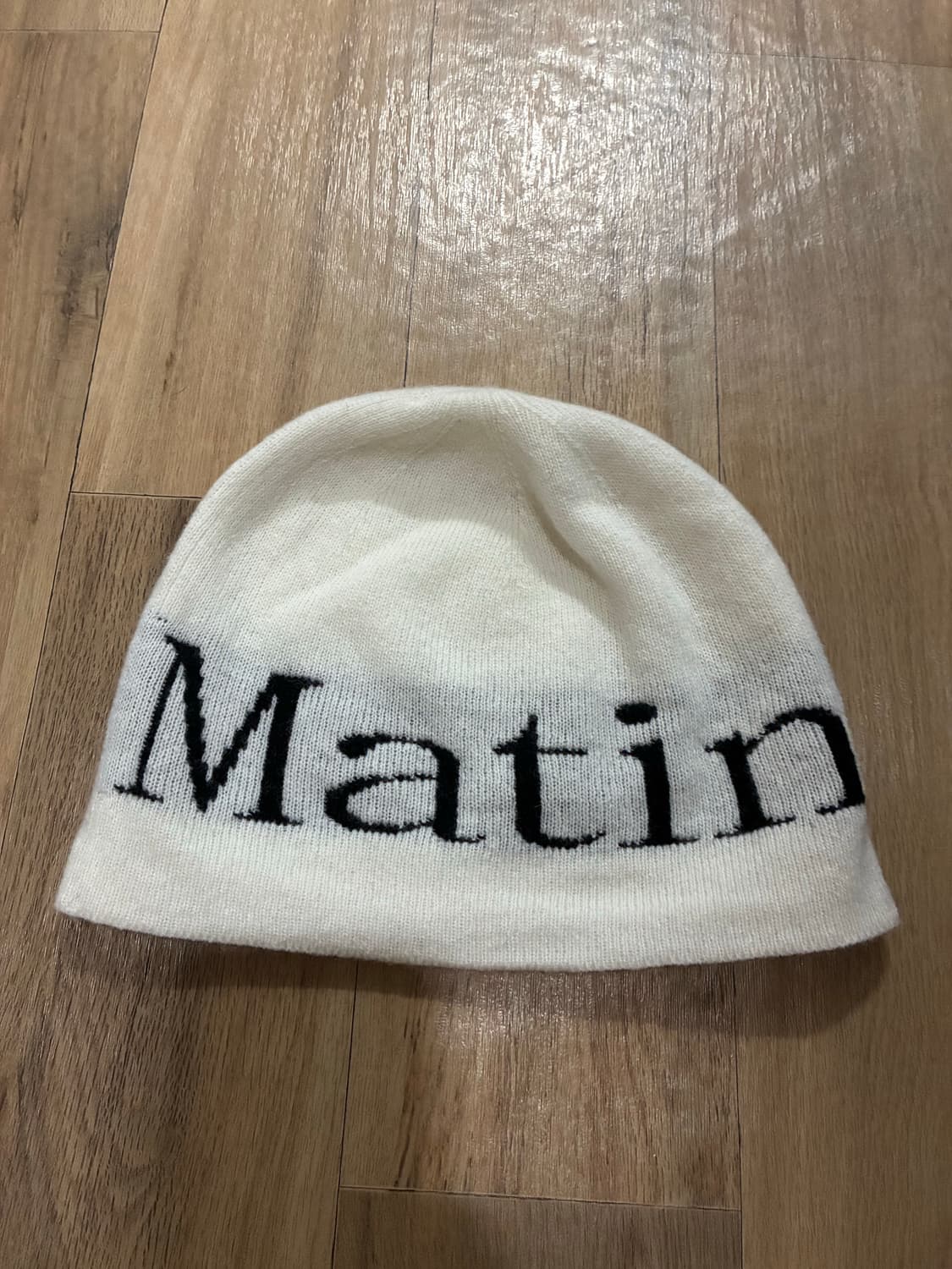 [새상품] 마뗑킴 리버시블 비니 상품이미지1