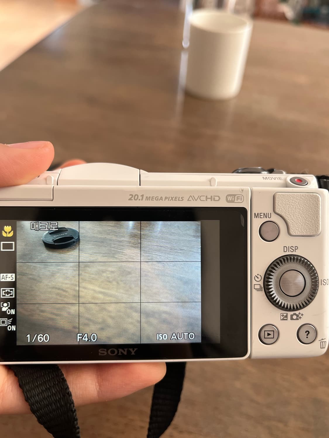 작례⭕️ 소니 a5000 미러리스 디지털카메라 디카 + 충전기 상품이미지5