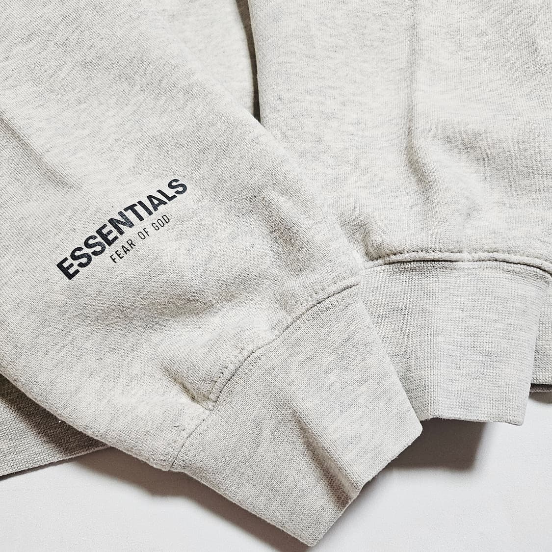 [S(105)][피오갓 에센셜]22FW 모크넥 리플렉티브 기모 스웨트셔츠 상품이미지6