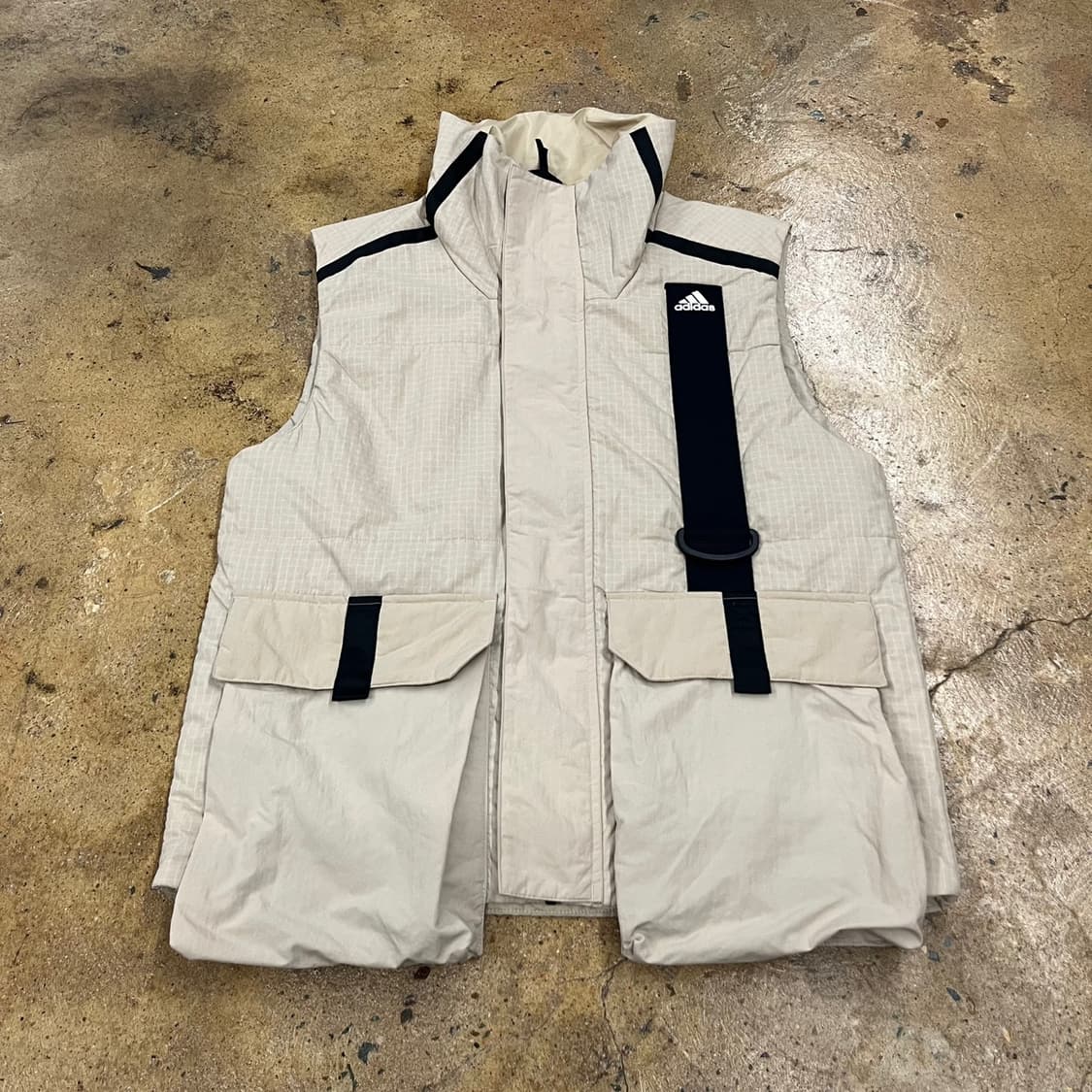 [정품/M] 아디다스 유틸리티 패딩 베스트 b16 상품이미지2