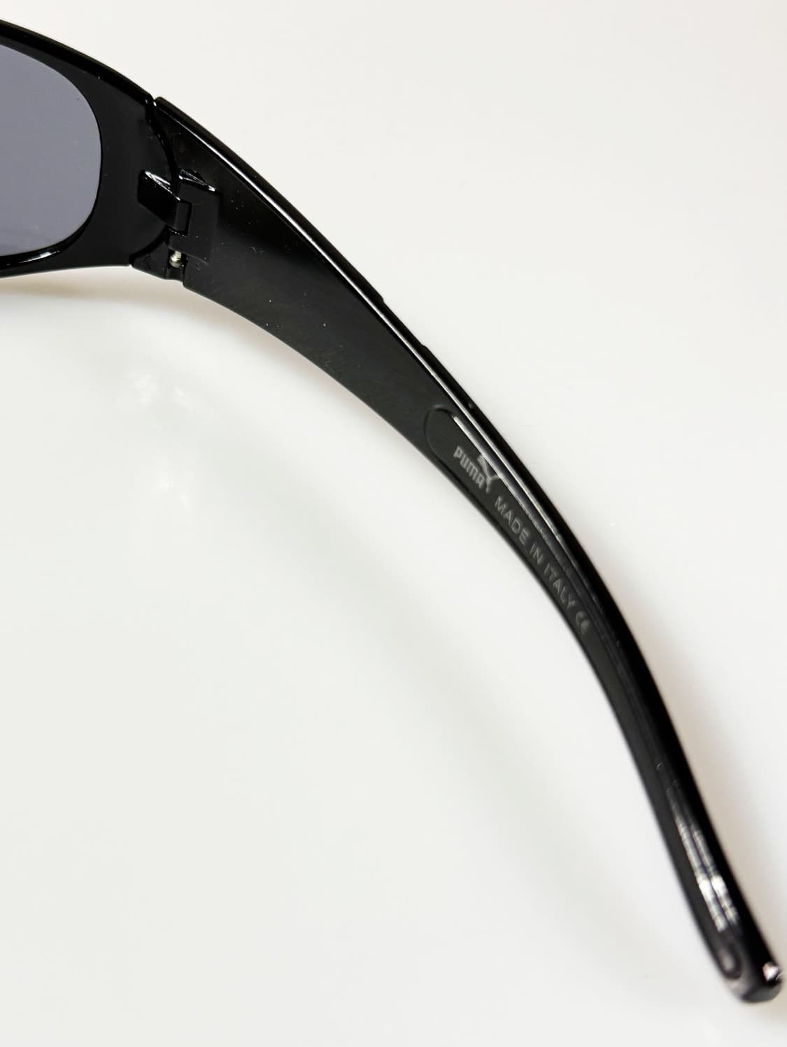 90s PUMA 블랙 랩어라운드 스포티 빈티지 선글라스 상품이미지6