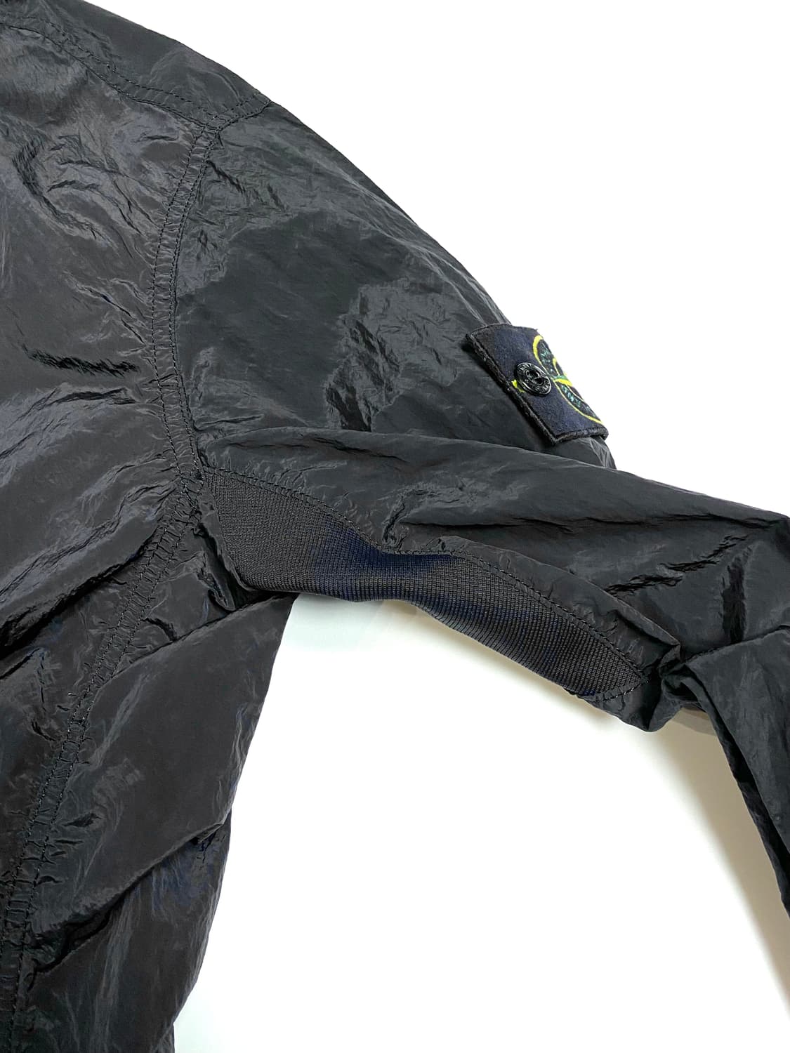 스톤아일랜드 18SS 나일론 메탈 오버셔츠 상품이미지8