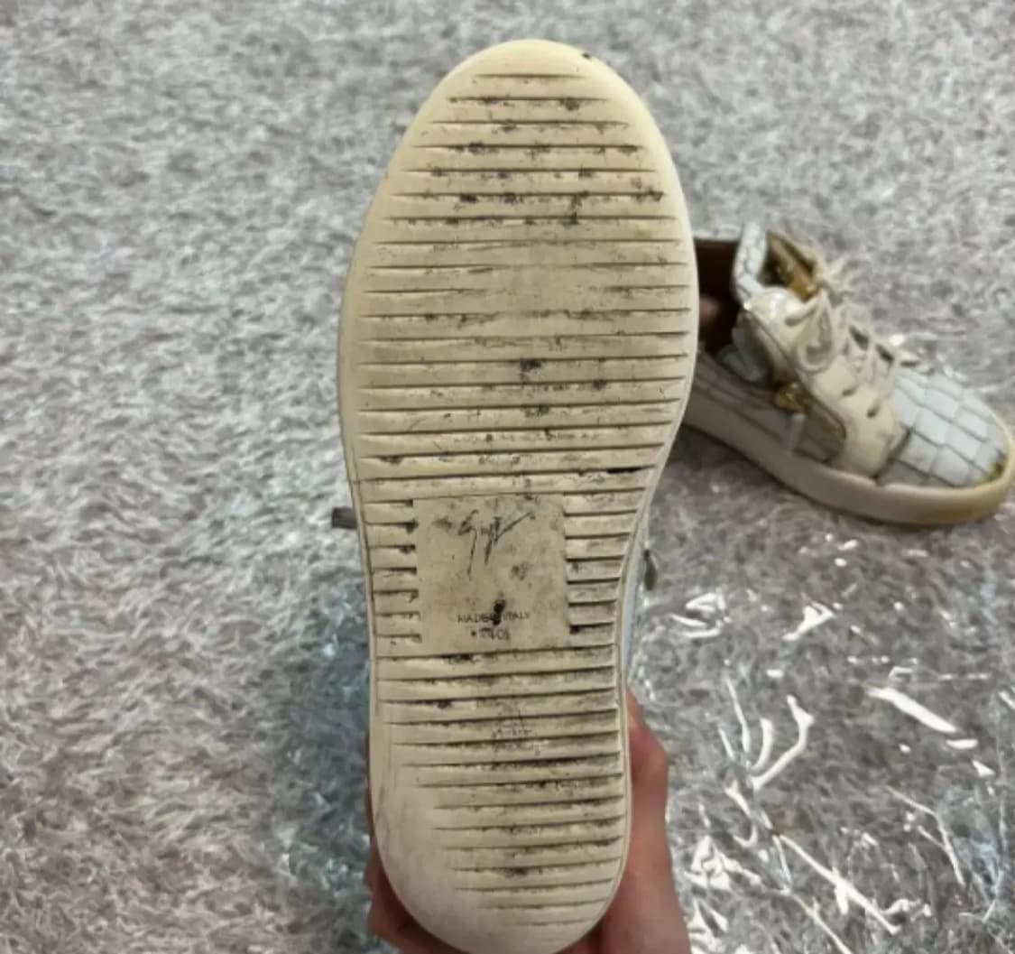 [정품] 쥬세페 자노티 금장 크로커 집업 스니커즈 260
 상품이미지3