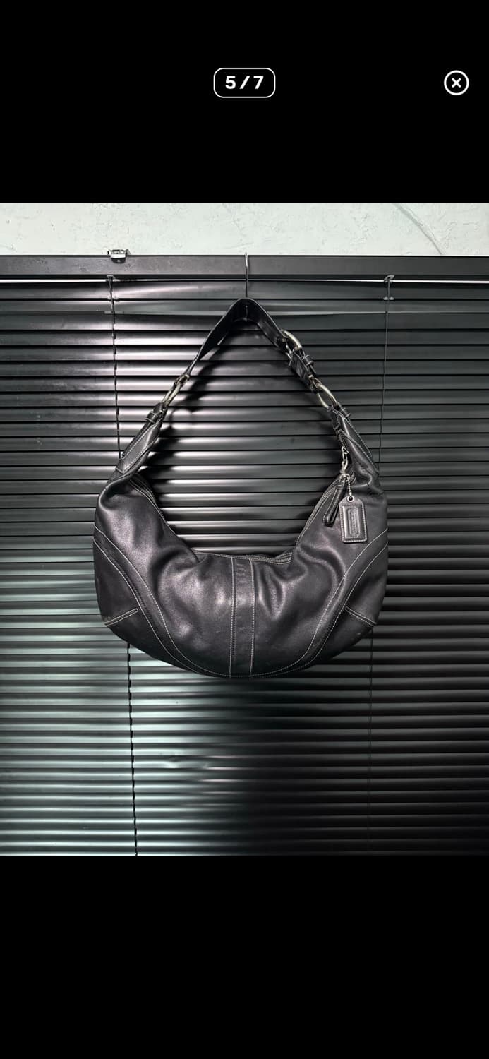 코치 하프 숄더백 상품이미지6