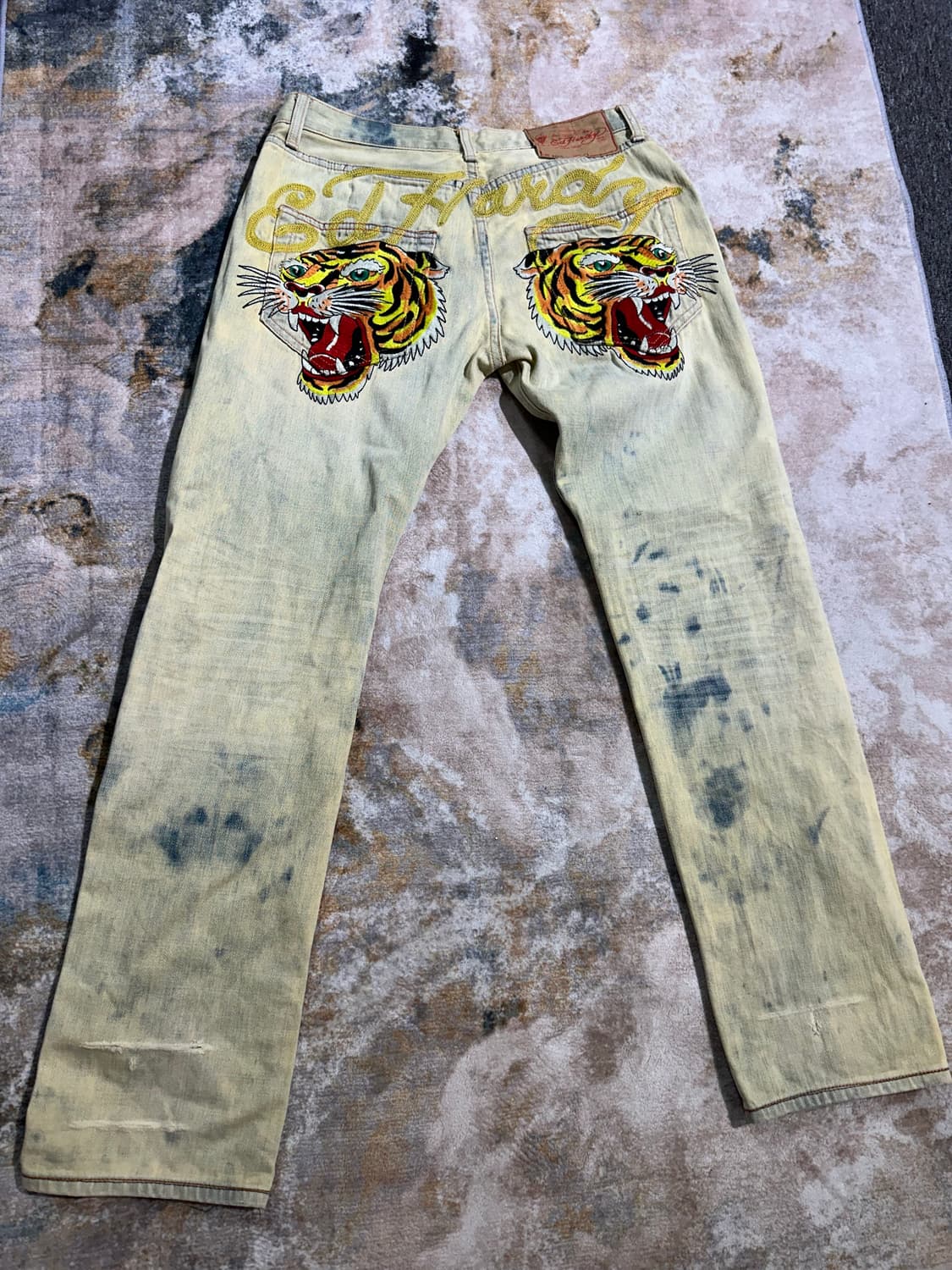 Ed Hardy 타이거 자수 워싱 데님 팬츠 상품이미지3