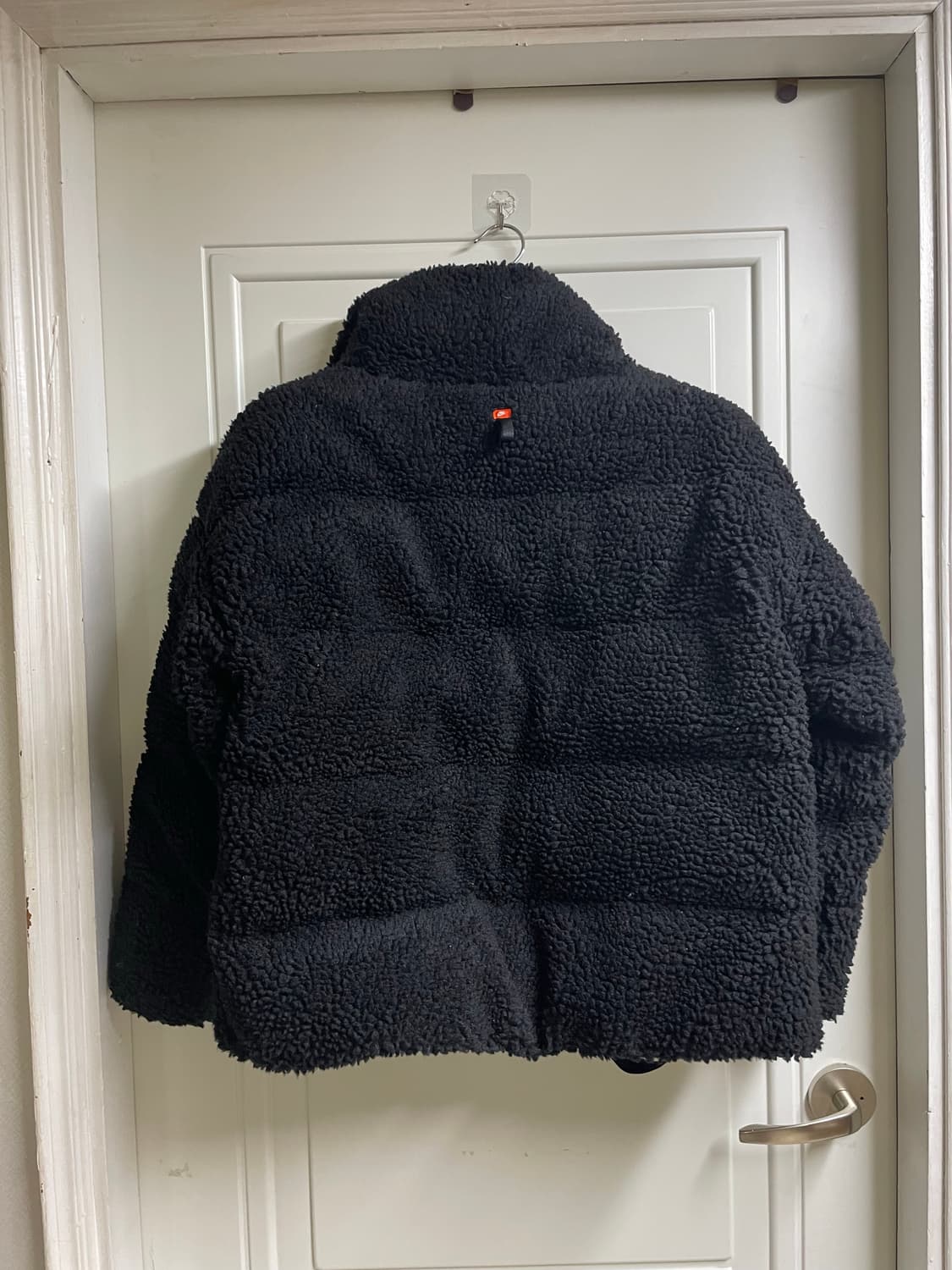 나이키 우먼스 쉐르파 뽀글이 패딩 자켓 DV6676-010 상품이미지4