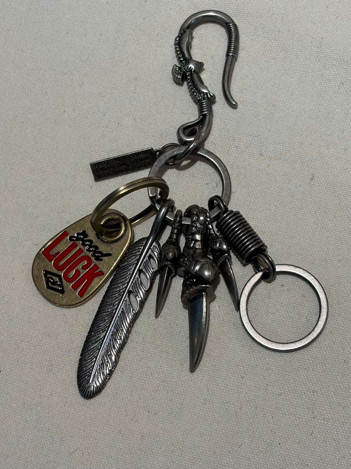 굿럭 페더 빈티지 키링 상품이미지2