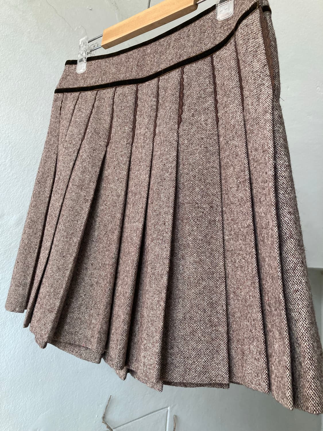 플리츠 레이스 벨벳 디테일 미니 스커트 상품이미지3