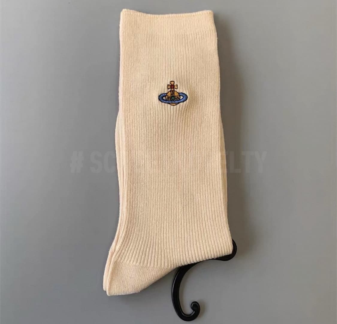 비비안 웨스트우드 ORB로고 자수양말 크루삭스 상품이미지4