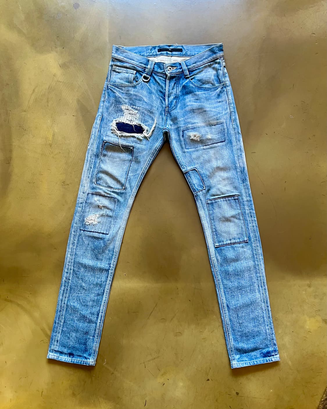 NO ID. Destroyed Patch-Work Boro Jeans 상품이미지3