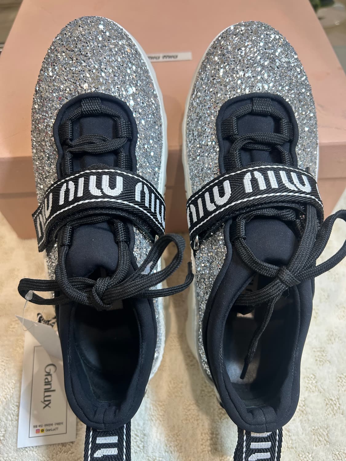 [명품/중고] 미우미우 글리터 스니커즈 (새상품) 상품이미지4