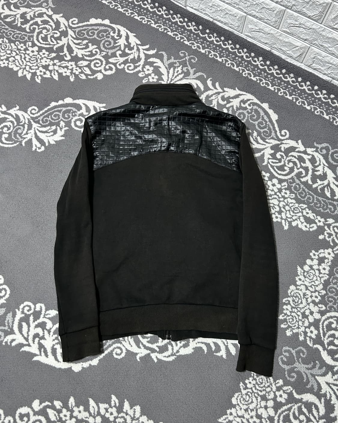 돌체앤가바나 레더 터치 하이브리드 집업 상품이미지8