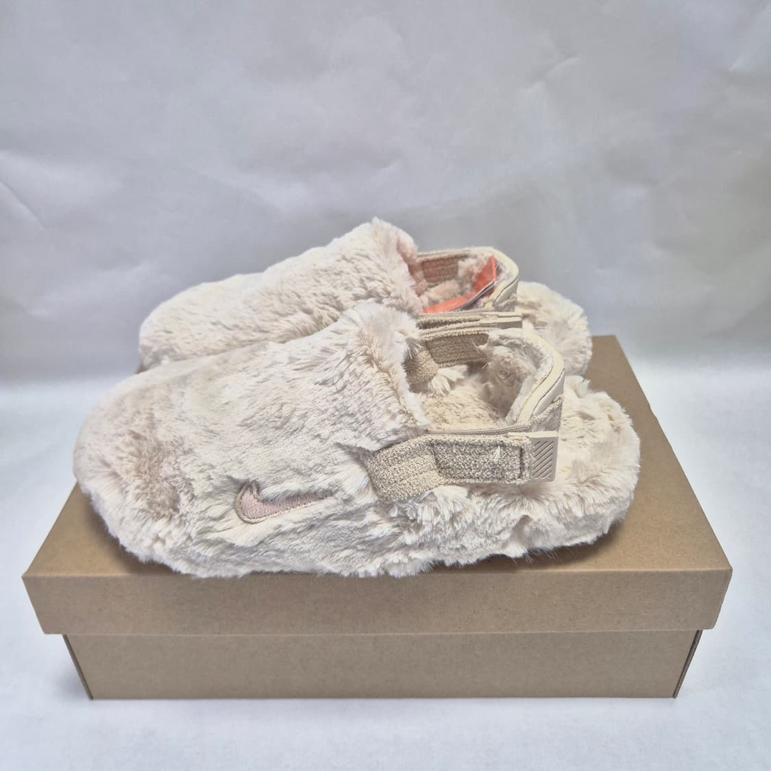 나이키 캄 슬리퍼 240 새상품 상품이미지2