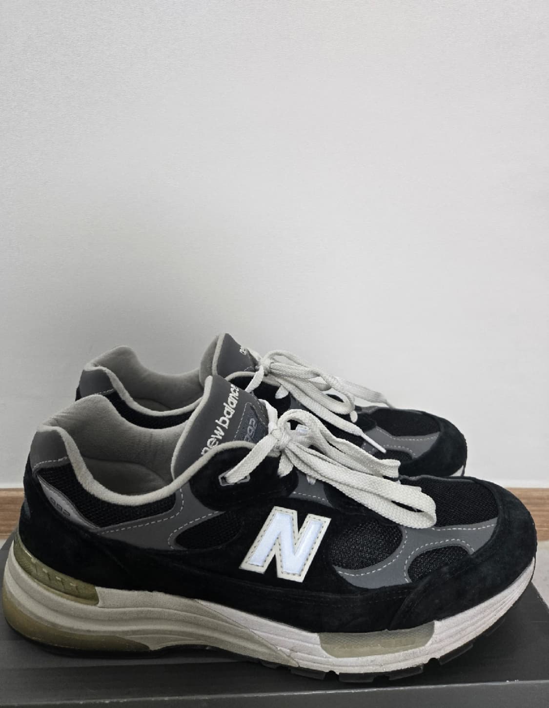 뉴발란스 992 블랙 상품이미지3