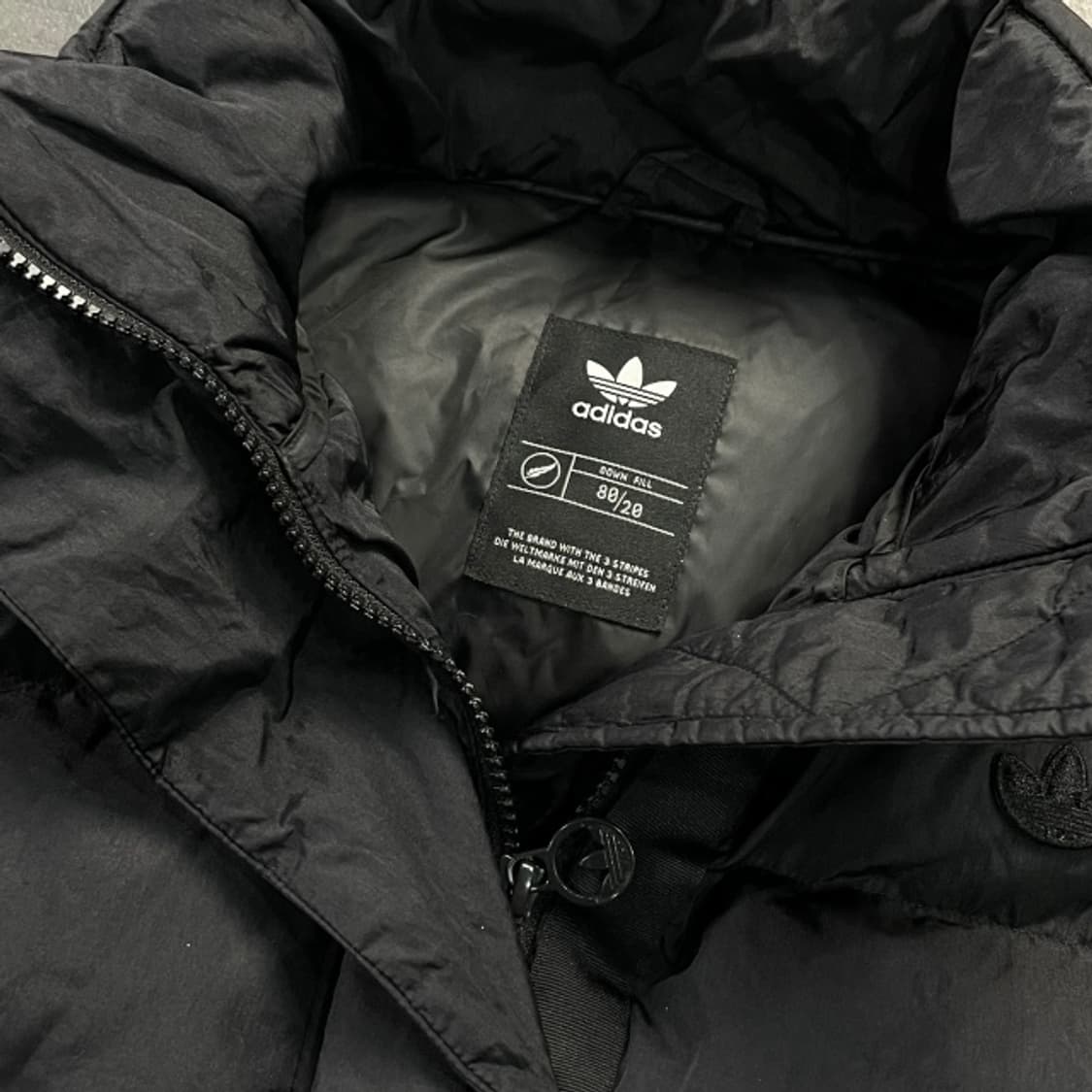 100 아디다스 OS 다운 패딩  상품이미지3