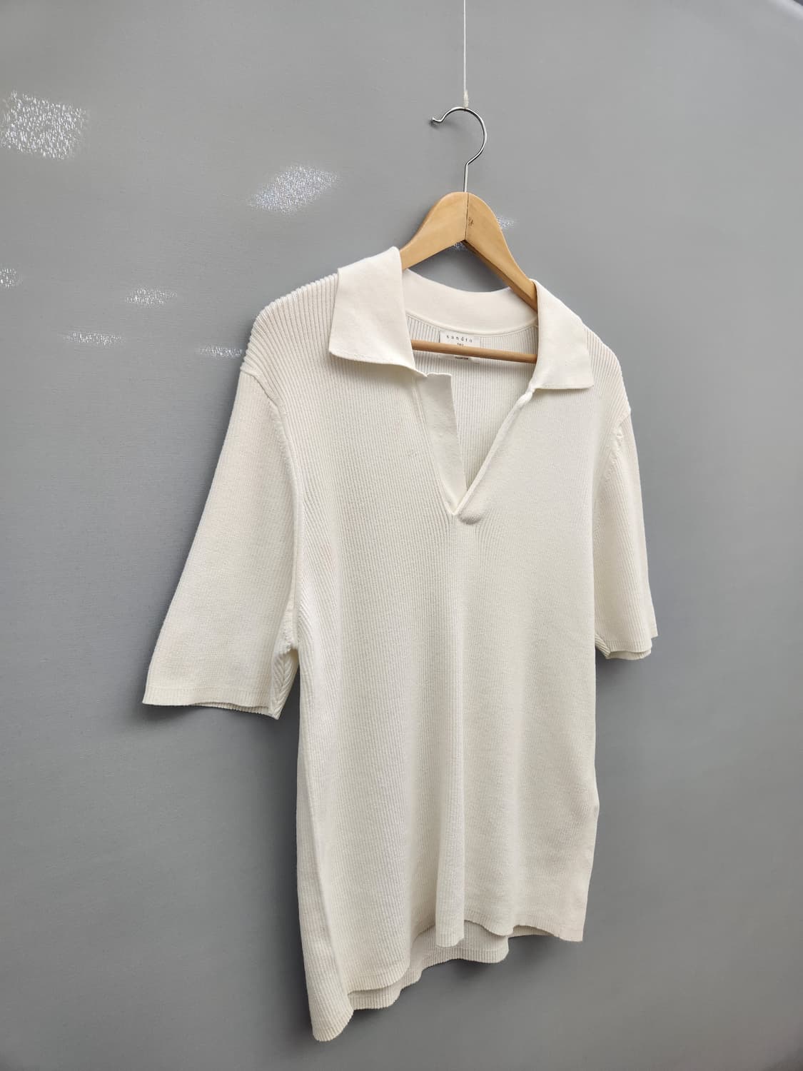 산드로 오픈카라 립 폴로 니트 티셔츠 상품이미지2