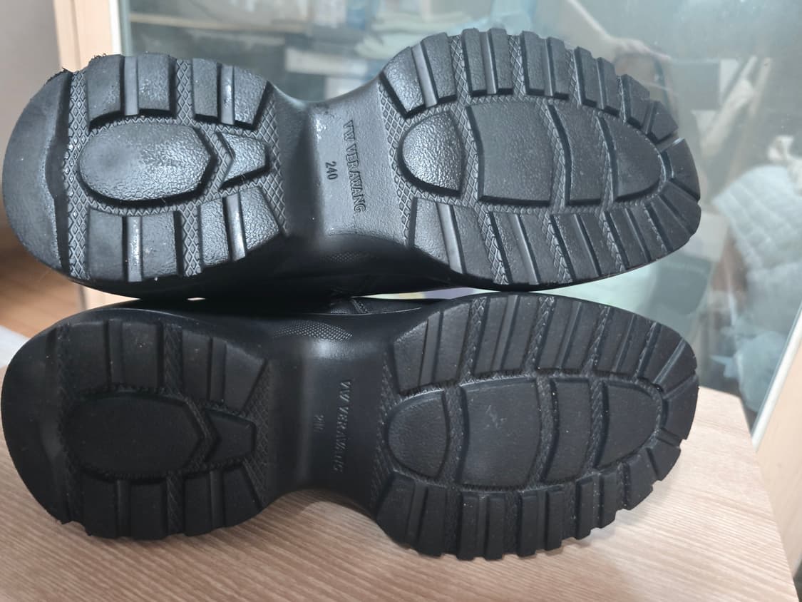 VW 베라왕 사이즈 램스킨 부츠 240 상품이미지7