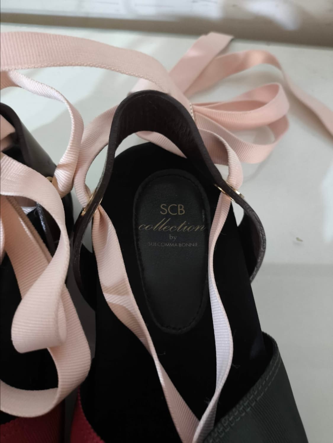 375 245mm 슈콤마보니 레이스업 스트랩 샌들 상품이미지5