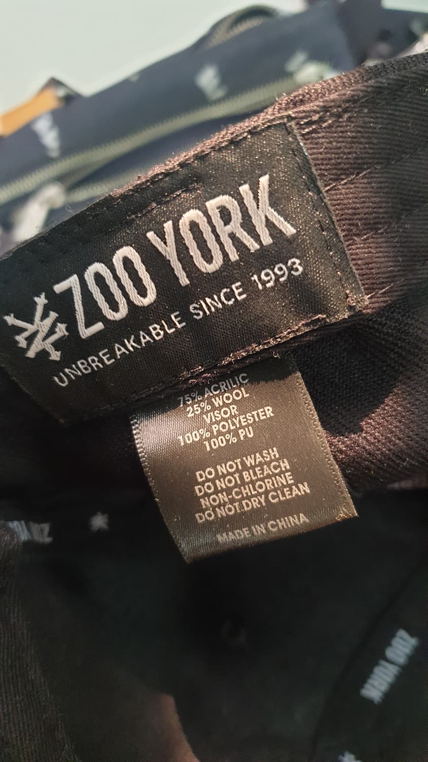 쥬욕  스냅백 블랙 상품이미지4