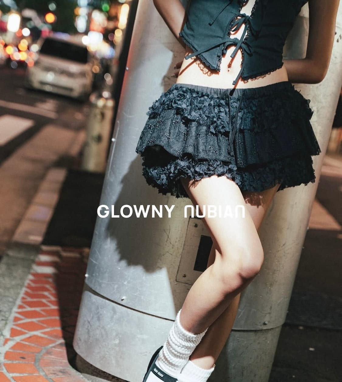 GLOWNY 글로니 걸프렌드 레이스 러플 미니 스커트 (BLACK) 상품이미지1