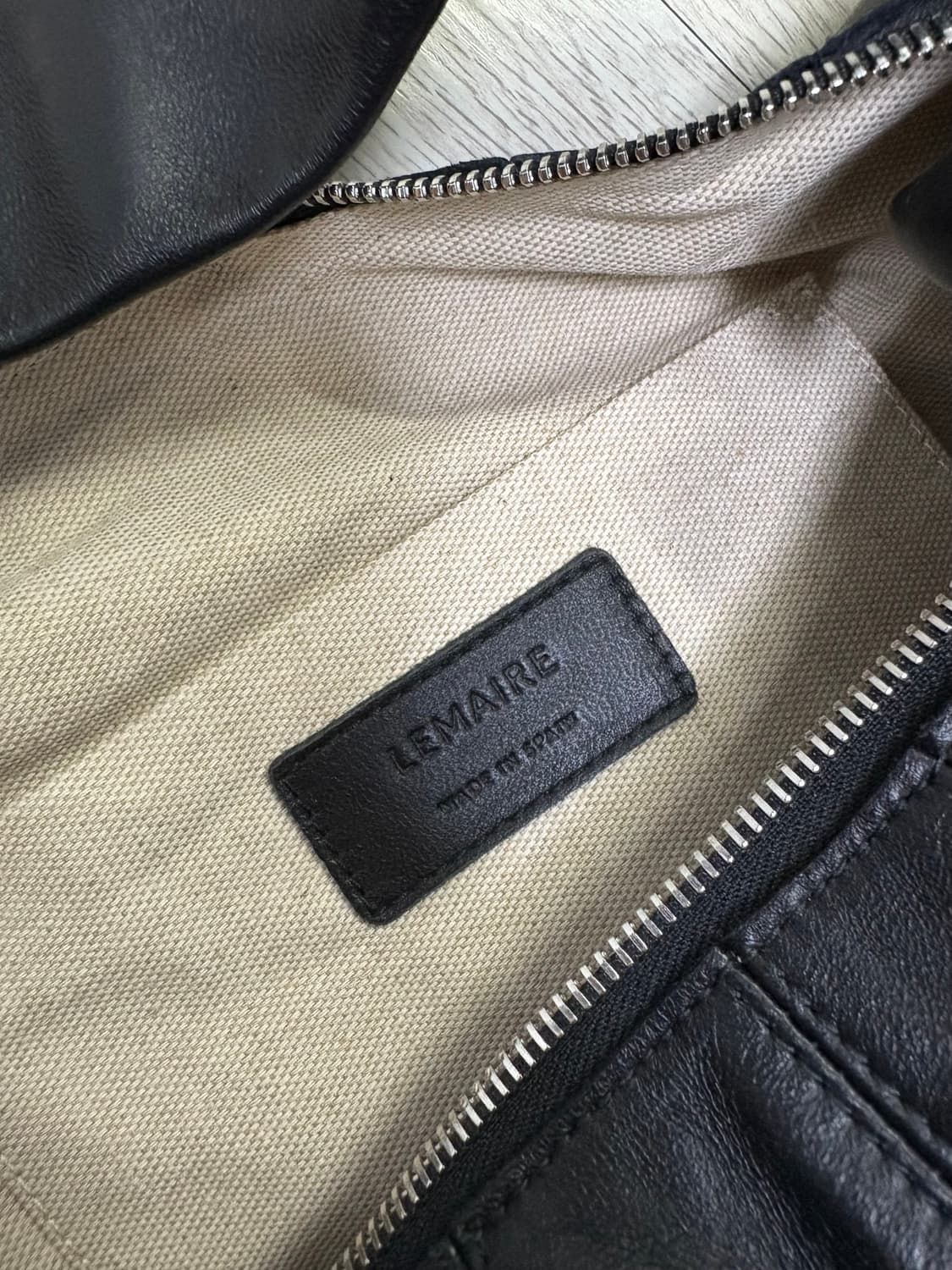 르메르 포춘 크루아상백 라지 블랙 상품이미지3