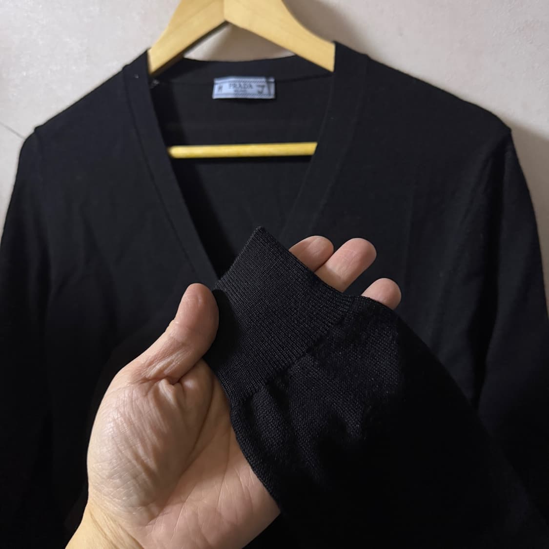 프라다 여성 가디건 유니폼 40 (여성 55정도) 상품이미지3