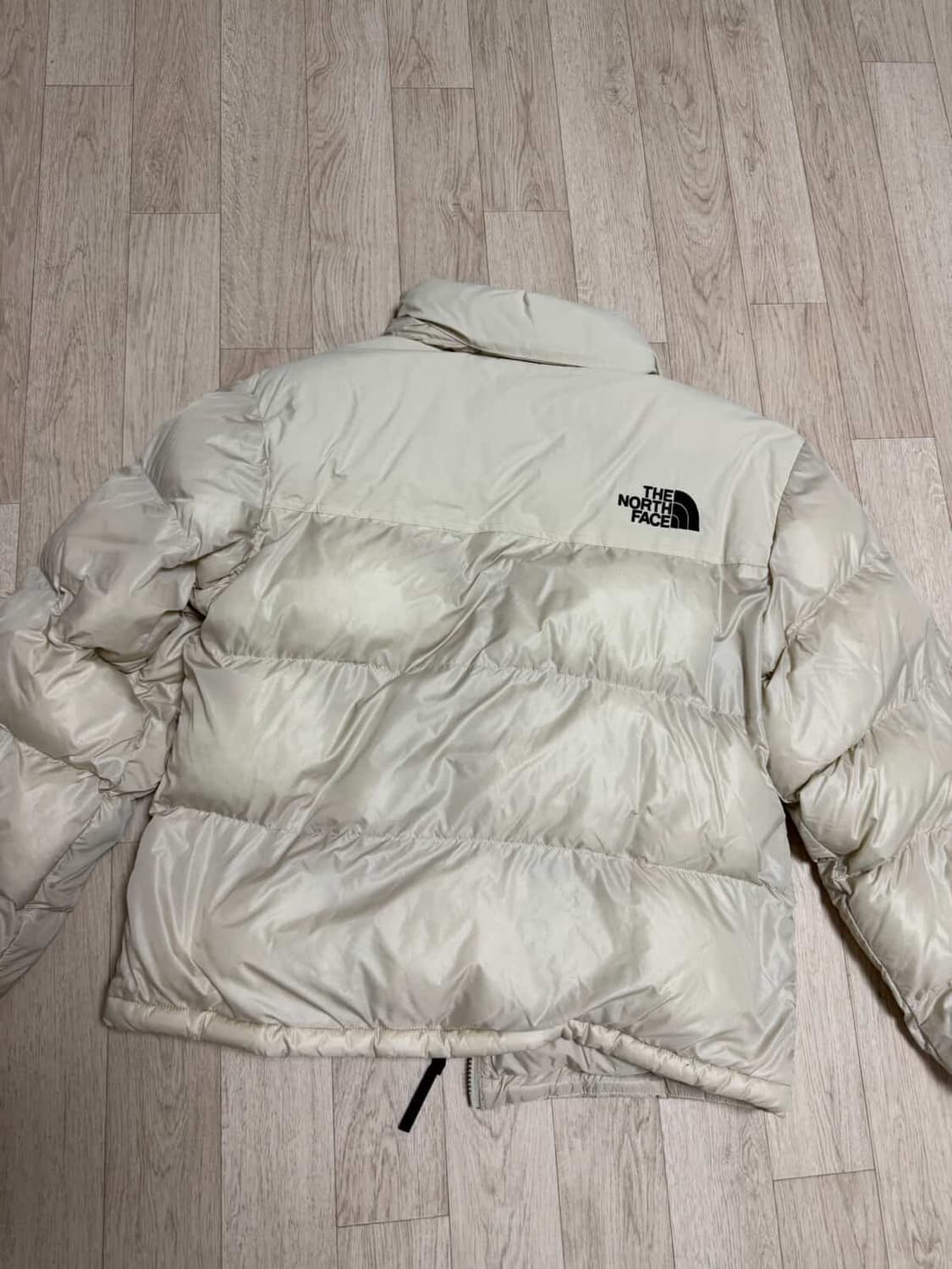 눕시 온볼 패딩 크림색 L 상품이미지4