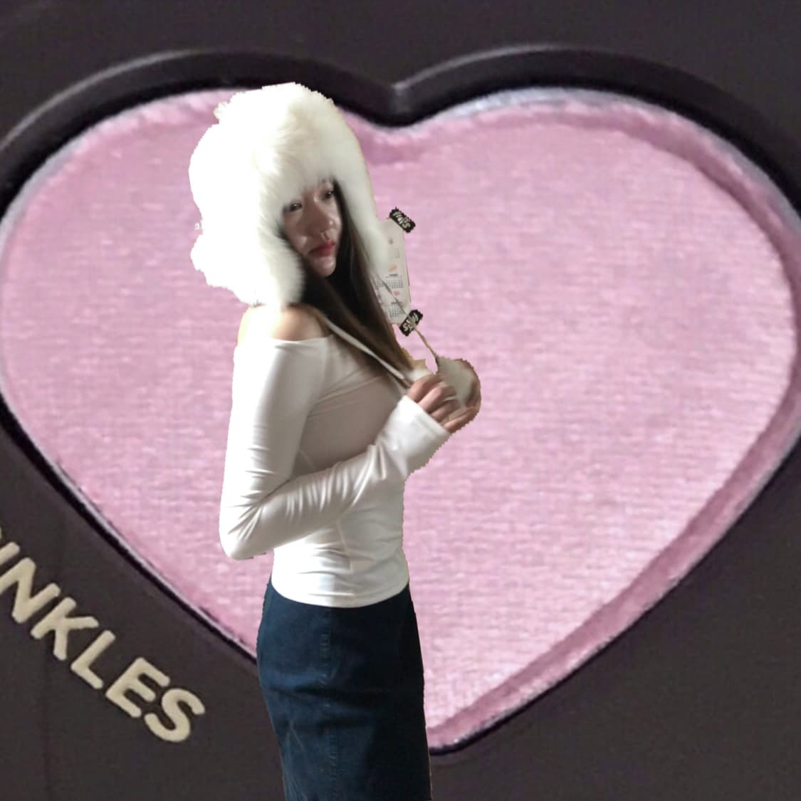 화이트 오프숄더 티셔츠 ⏱️  상품이미지8