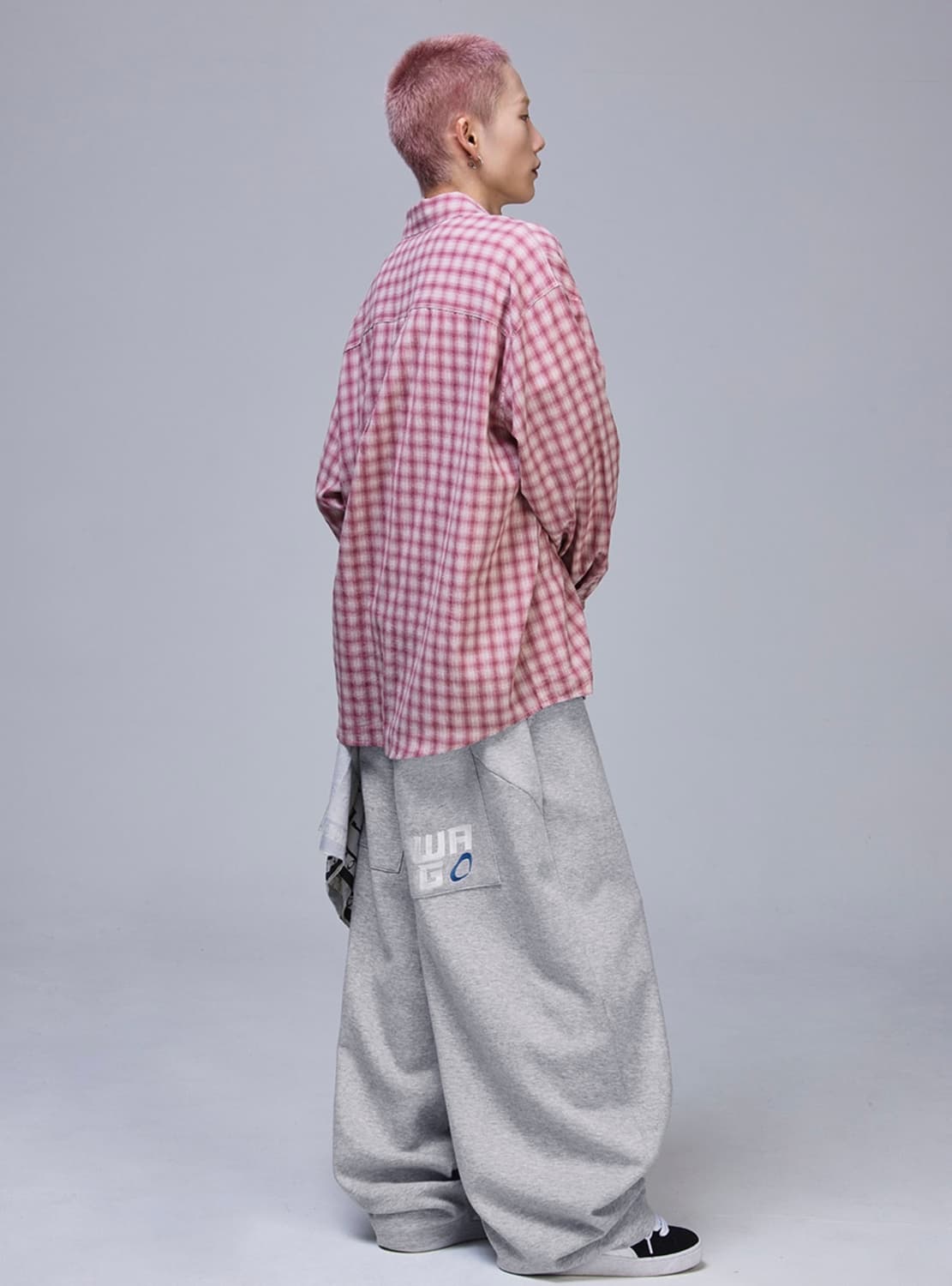 스컬리웩 메가 벌룬핏 커브드 배기 트레이닝 팬츠 판매합니다 상품이미지3