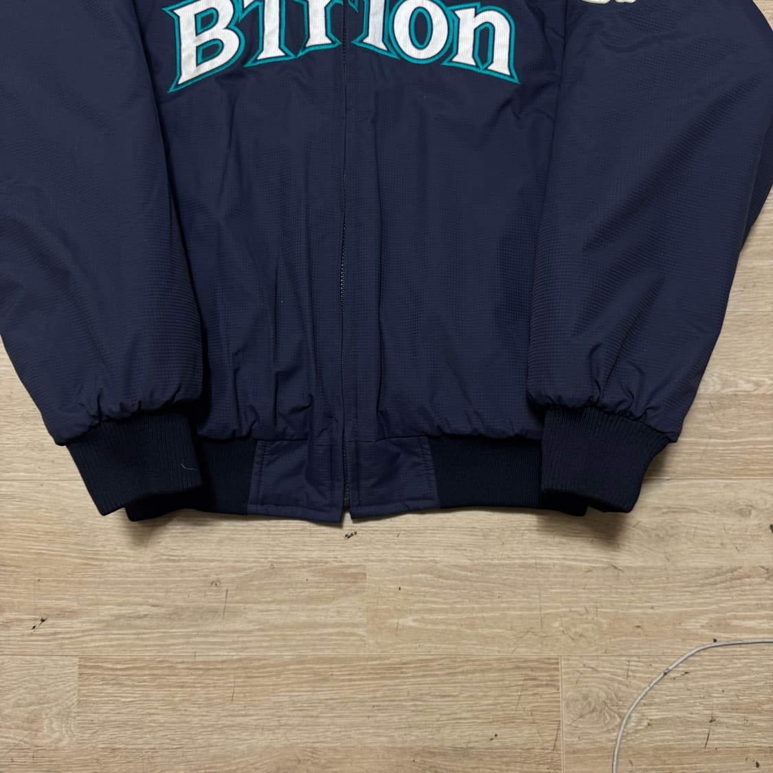 Btrion 빅로고 사이드 와펜 야구점퍼 L/100 상품이미지3