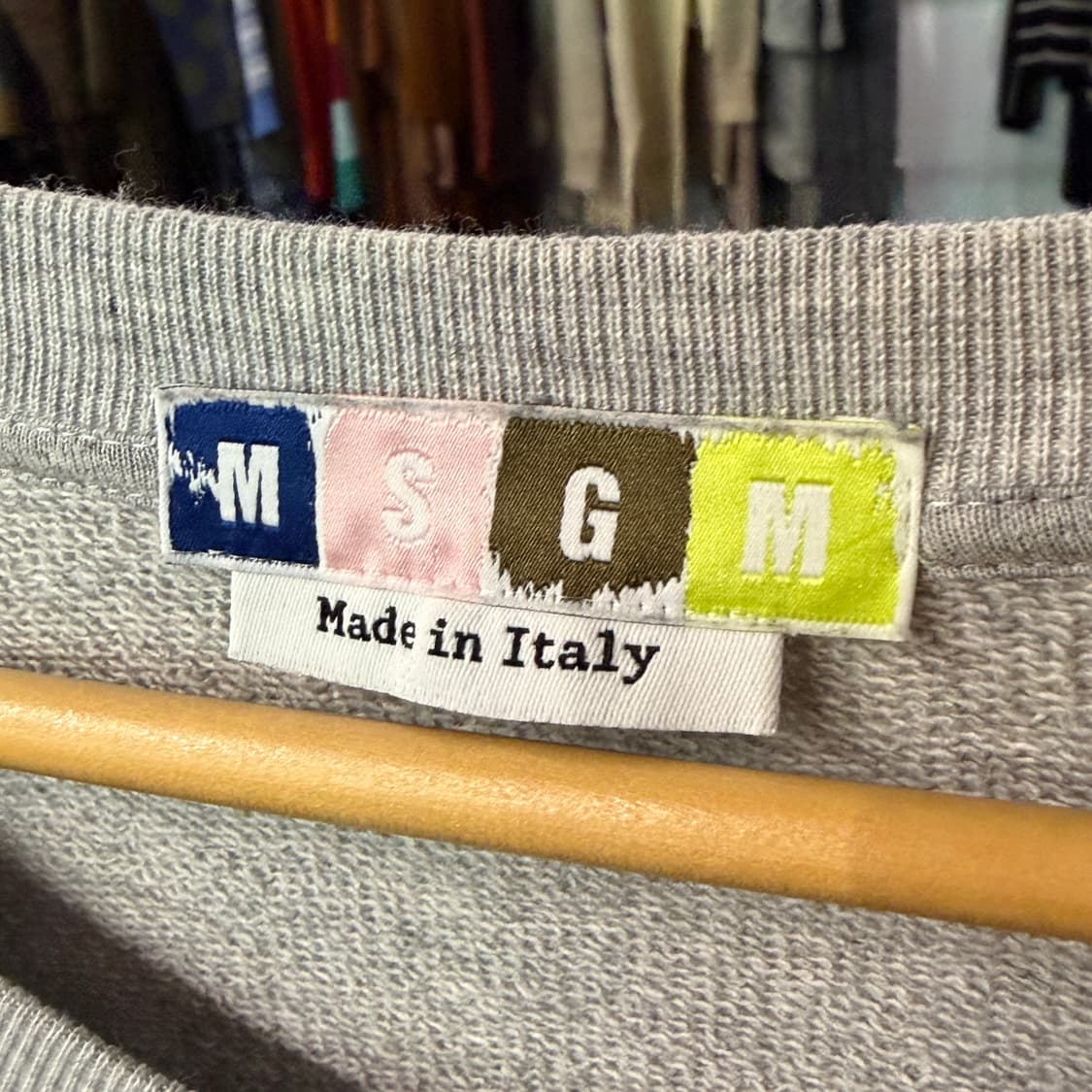 [L] MSGM 스펠아웃 맨투맨 상품이미지5