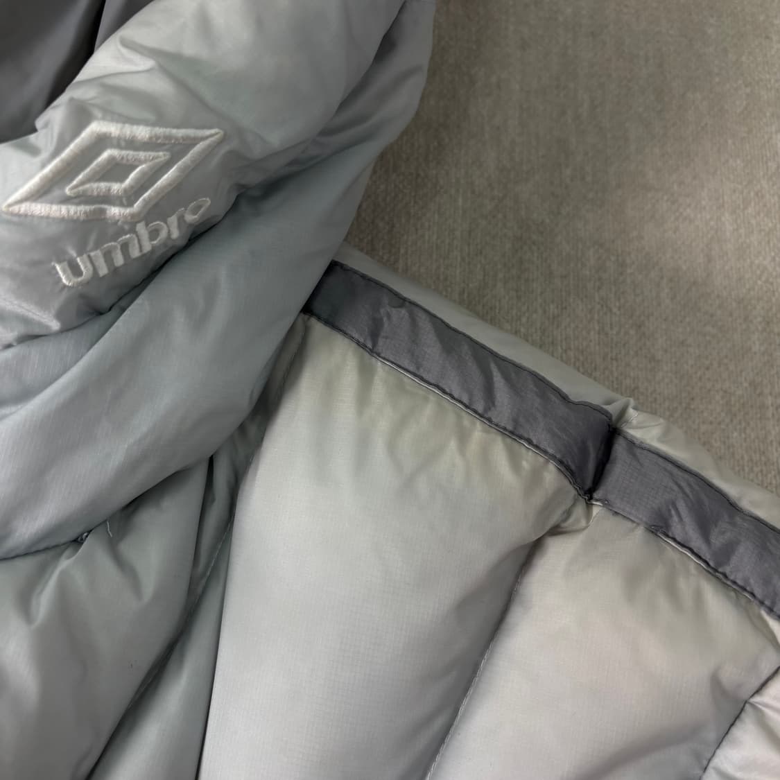 105 엄브로 DD쉘 구스 패딩  상품이미지7
