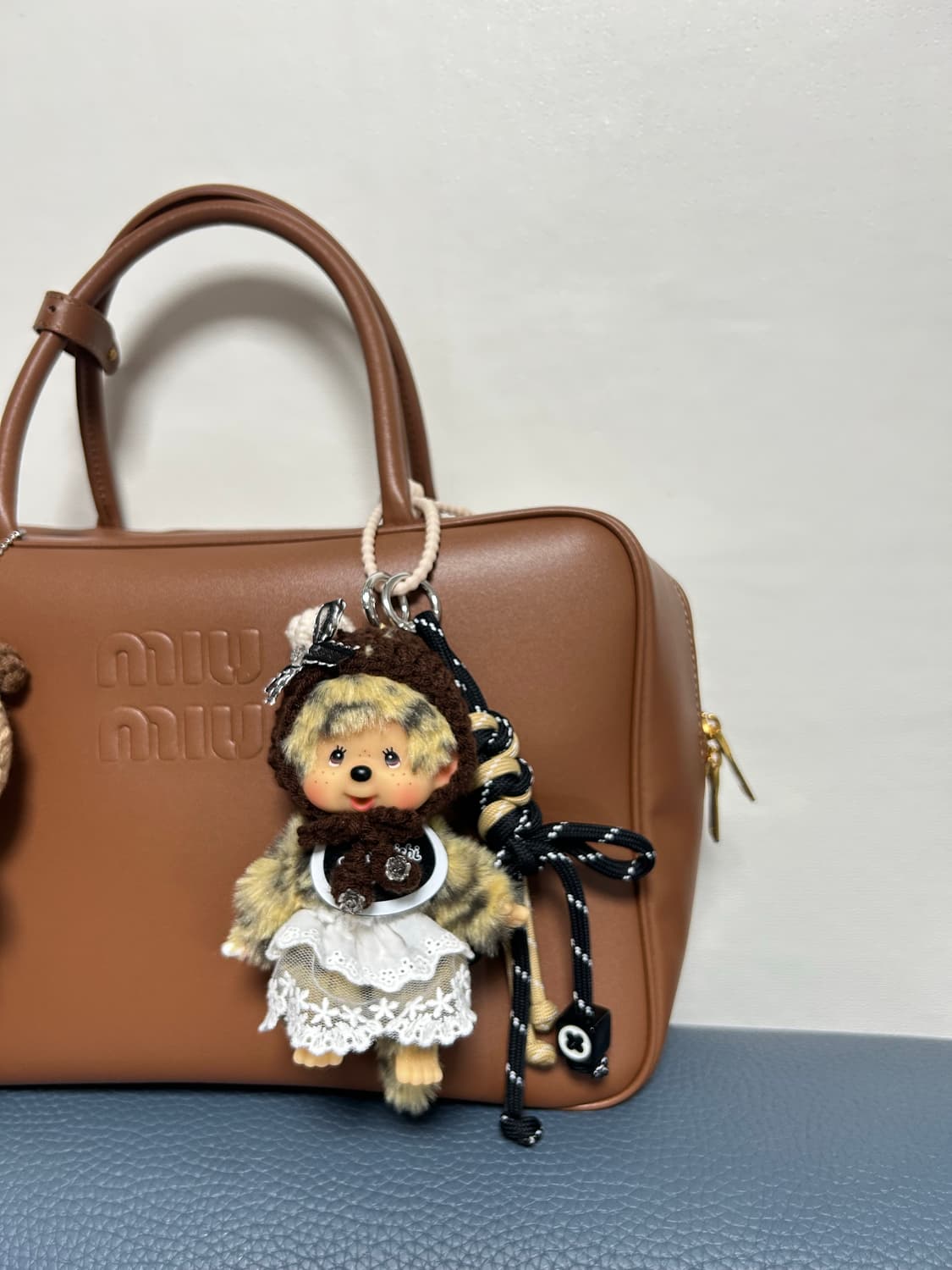 (10)정품몬치치🐆🤎보넷 & 화이트 레이스  커스텀키링 상품이미지7