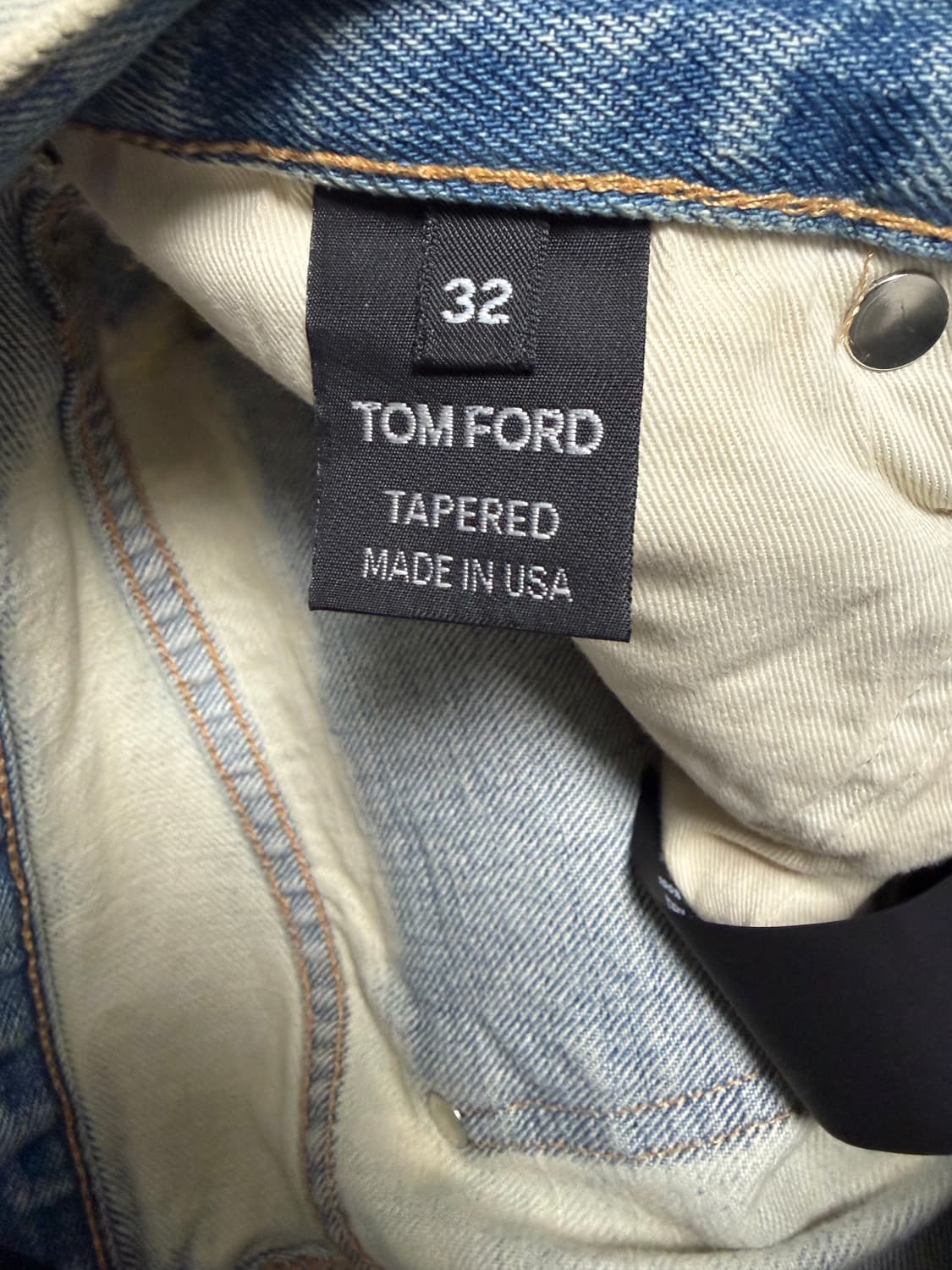 톰 포드 블리치드 워시드 테이퍼드 핏 데님 청바지 32 상품이미지4